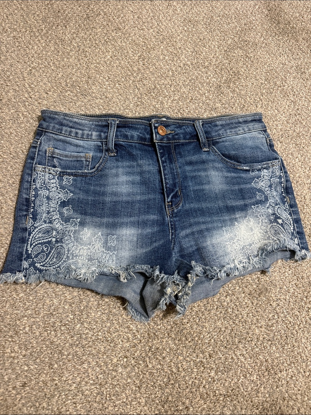 Day trip refined denim shorts
